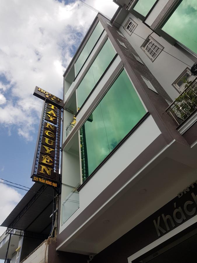 Tay Nguyen Hotel Tỉnh Kontum Exterior foto